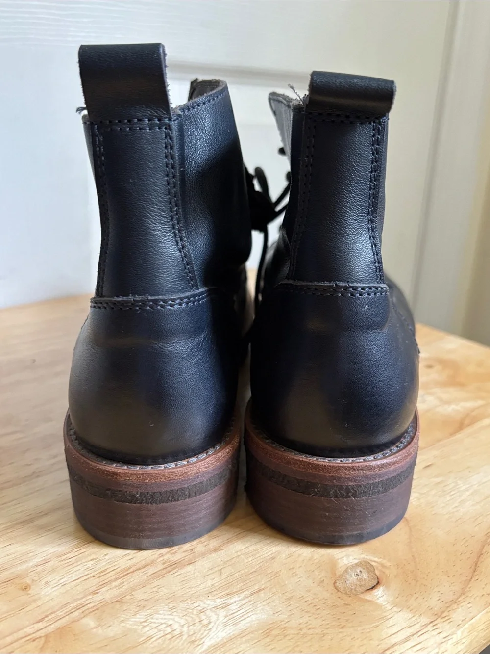 Punto Pigro Women's Dark Navy Leather Lace-Up Ankle Combat Booties size 37 / 6.5